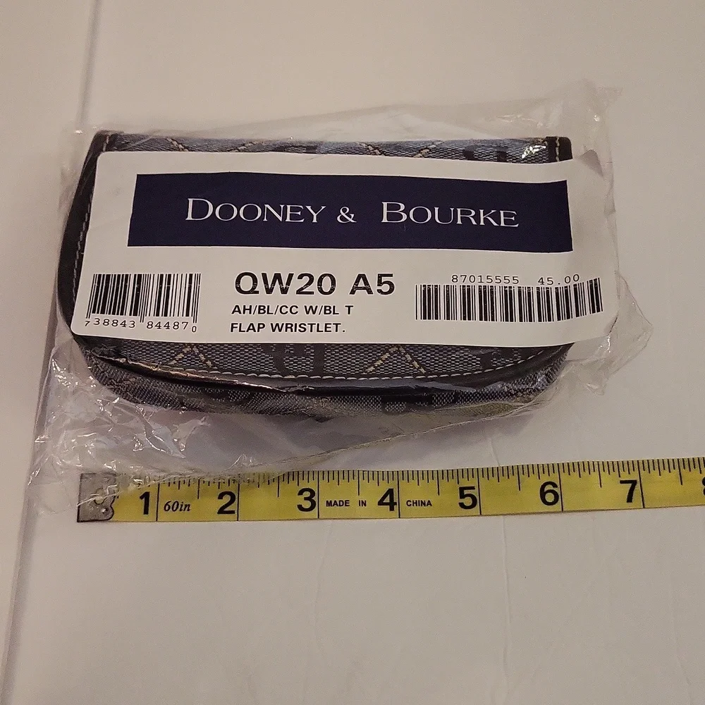 NWT Dooney and Bourke Blue Logo Wristlet with Black Leather Trim - Picture 3 of 6